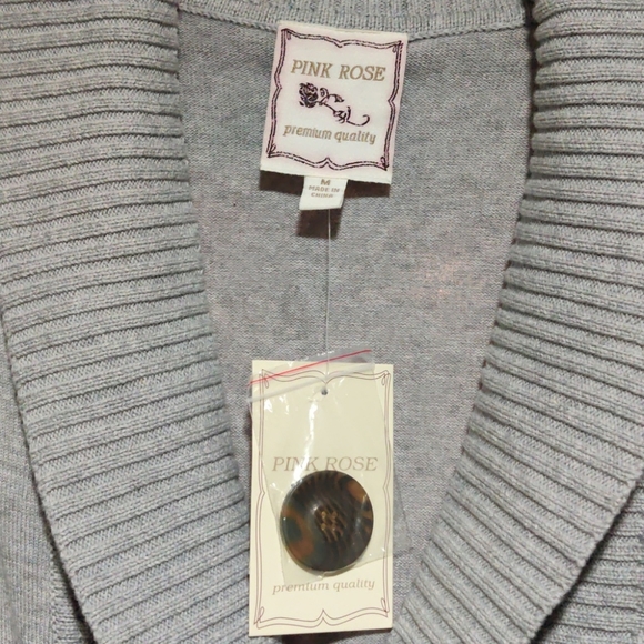 NWT PINK Rose Grey sweater top - Picture 2 of 5